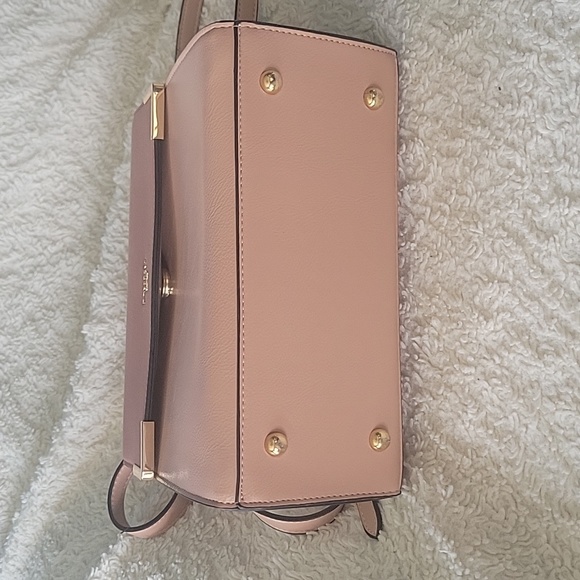 2 PIECE DUNE PINK PURSE SUPER SHARP. YOU GET BOTH!!! GREAT DEAL - Picture 2 of 6